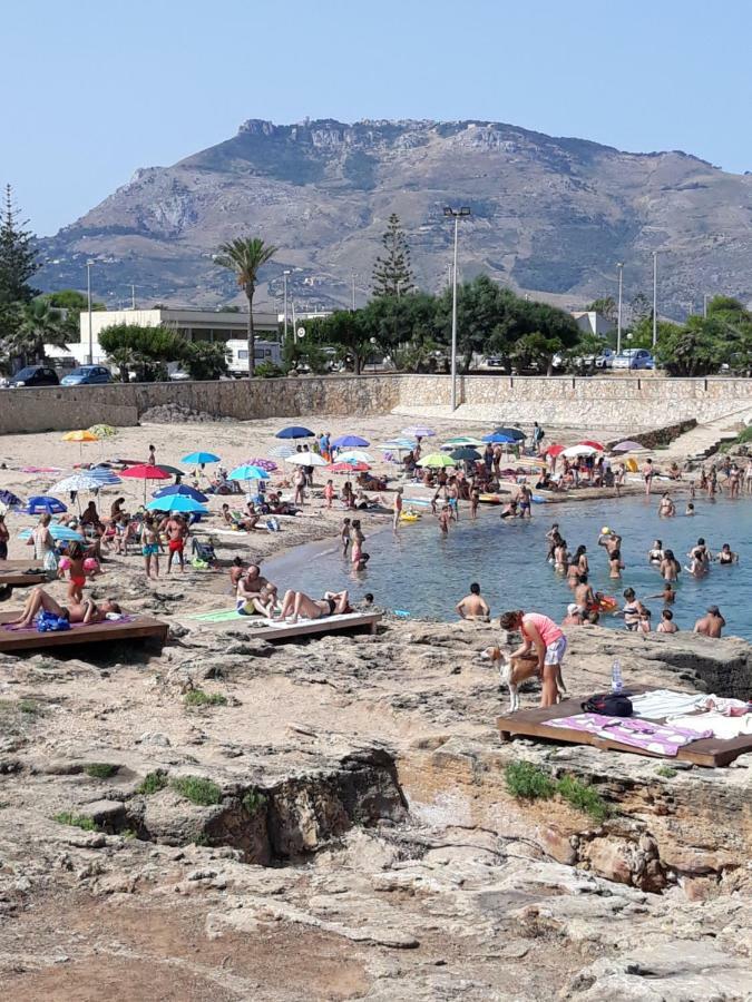 Casa Vacanze L'Orizzonte Aparthotel Valderice Εξωτερικό φωτογραφία