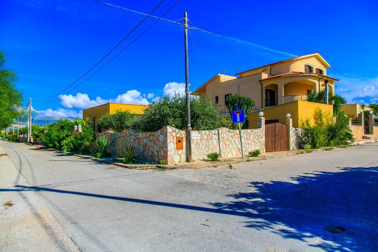 Casa Vacanze L'Orizzonte Aparthotel Valderice Εξωτερικό φωτογραφία