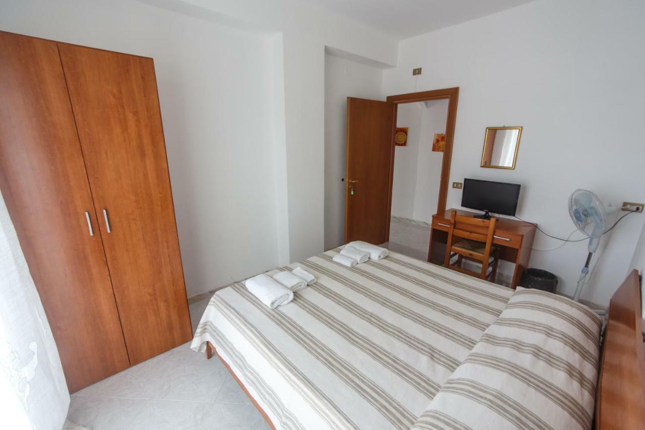 Casa Vacanze L'Orizzonte Aparthotel Valderice Εξωτερικό φωτογραφία